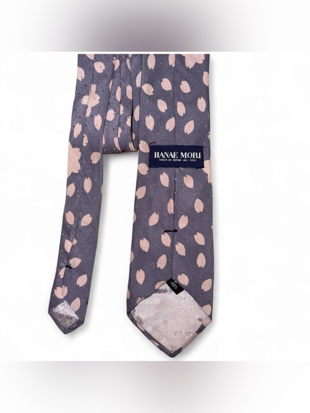 Hanae mori vintage Pink Leaf Pattern Gray Silk Tie